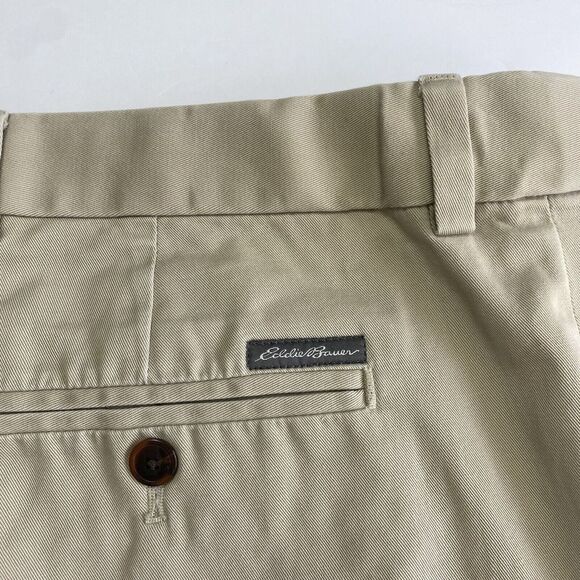 Eddie Bauer Pants Mens Size 34 Tan Cotton Relaxed Fit Wrinkle Resistant Straight - Picture 3 of 15